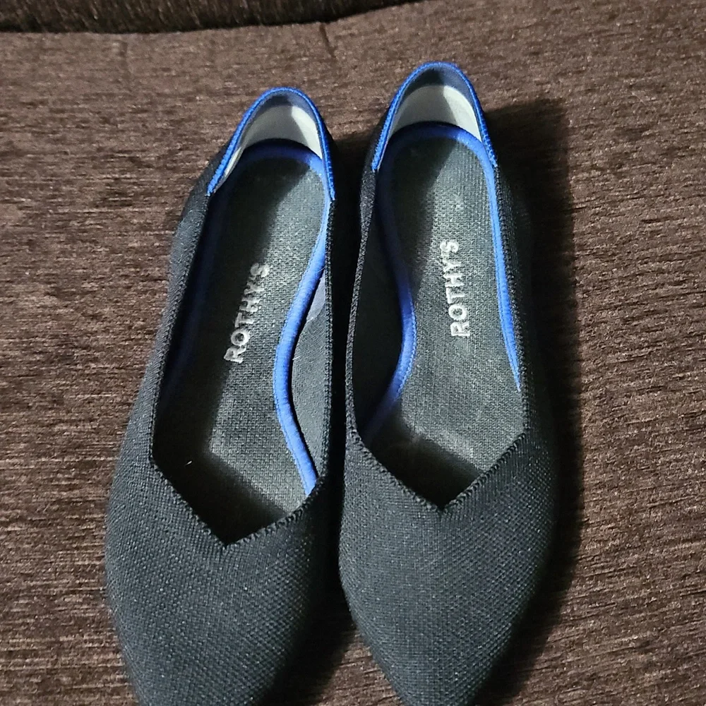 Rothy's The Point 8.5 - Picture 6 of 8